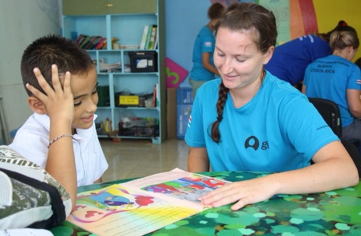volunteer in Mexico
