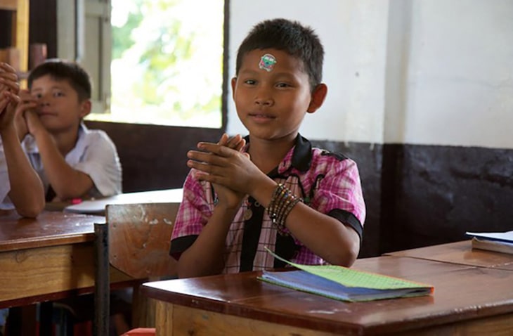 Volunteering Journeys Refugee Relief Programs Volunteer abroad to help refugees