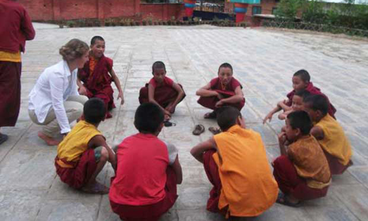 Volunteer Forever - Volunteer with Buddhist Monks