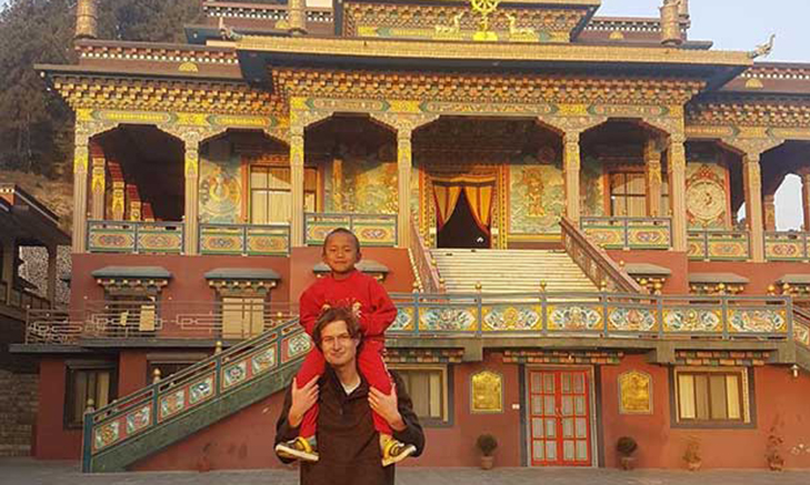 Volunteer Forever - Volunteer with Buddhist Monks