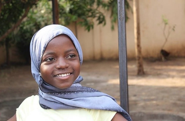 volunteer-to-build-schools-and-teach-in-africa-tanzania-min VolunteerForever
