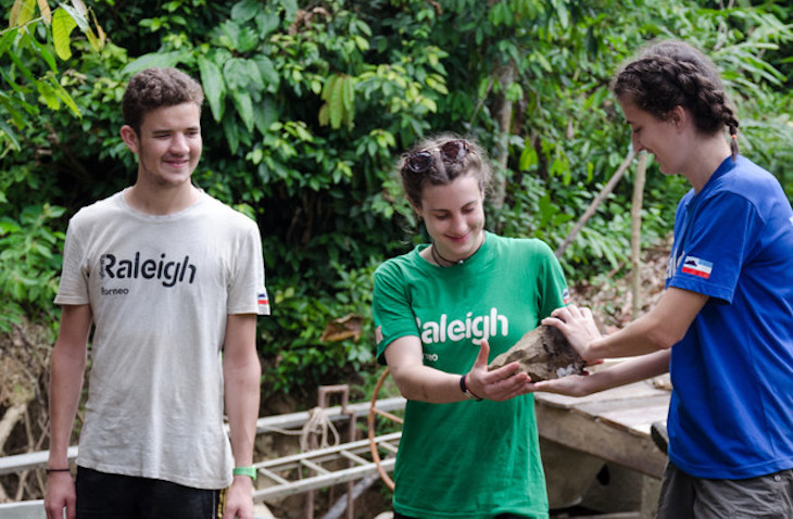 Teen and high school volunteer abroad programs - under 18 mission trips - Raleigh International