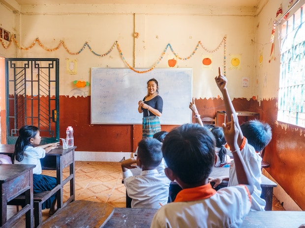 Volunteer to teach in Cambodia with IVHQ