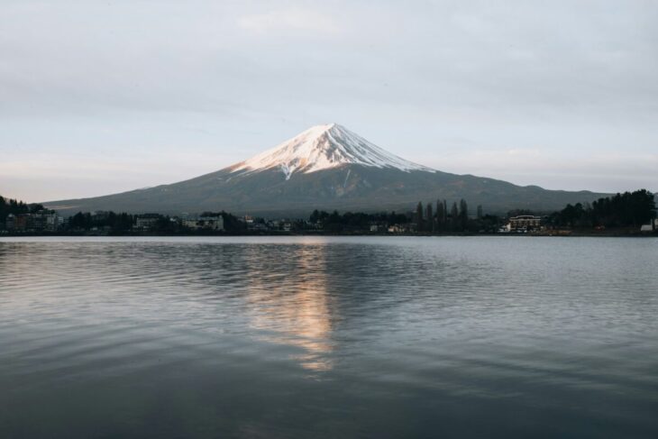Cheap ways to visit Japan and see Mt Fuji